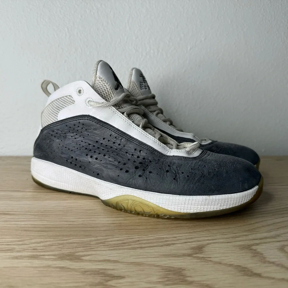 Nike Air Jordan 2011 White Black Anthracite Sneakers 436771-101 Men's Size‎ 9.5